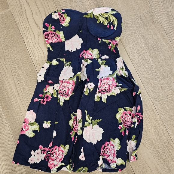 Baby doll tube top - Picture 2 of 2